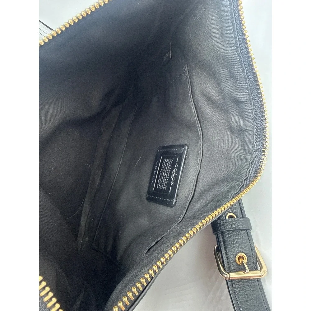 Coach Elle Hobo Black Pebbled Leather Shoulder Bag Gold Hardware C1648